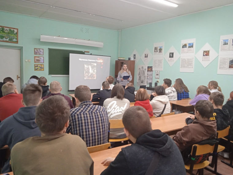 Специалист по работе с молодёжью провела беседу для учащихся «Дедовичского многопрофильного техникума».. Специалист по работе с молодёжью провела беседу для учащихся «Дедовичского многопрофильного техникума»..